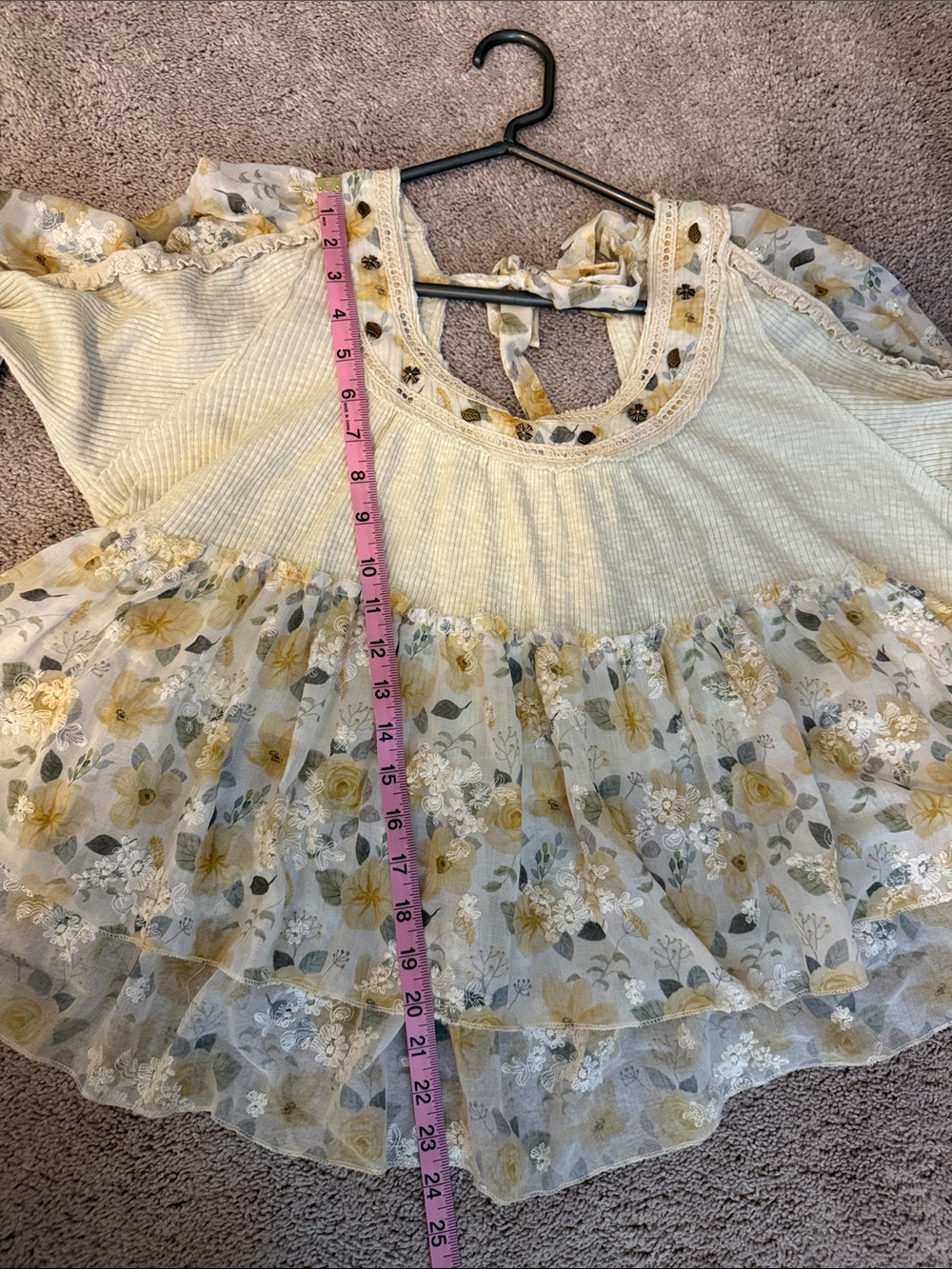 POL Floral Peasant Blouse in Cream and Yellow - Picture 13 of 16